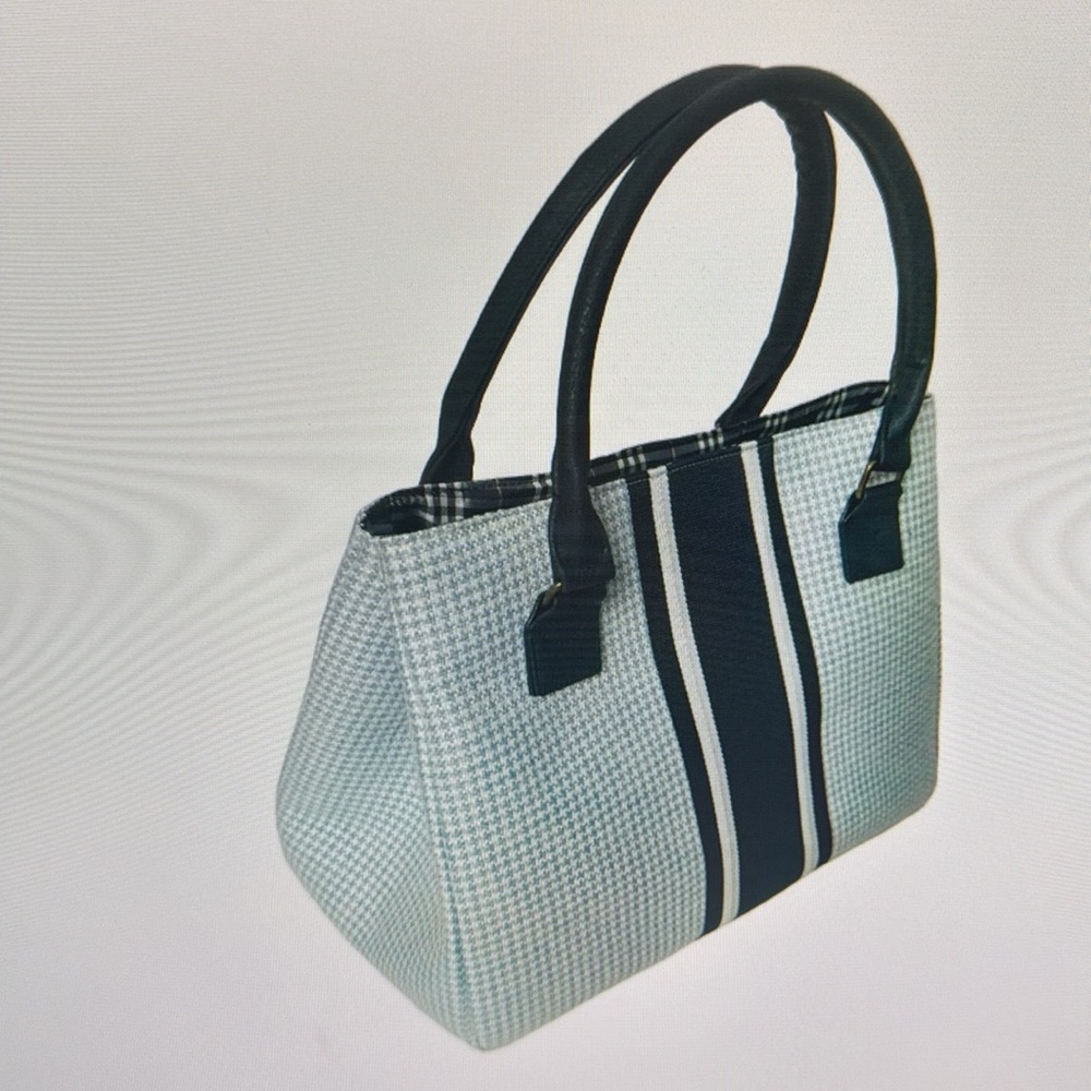 Jetsetter Tote - Palm Beach: Stylish Blue and White Tote Bag